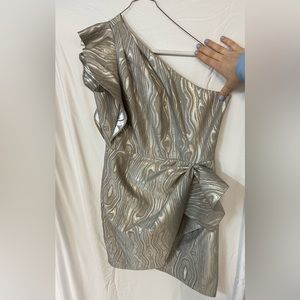 SAYLOR ANN ONE-SHOULDER FAUX WRAP DRESS IN SILVER